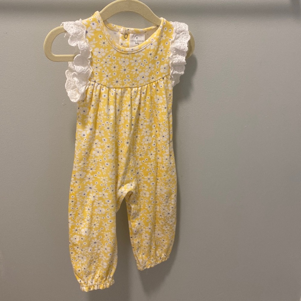 Floral Flutter Sleeve Romper